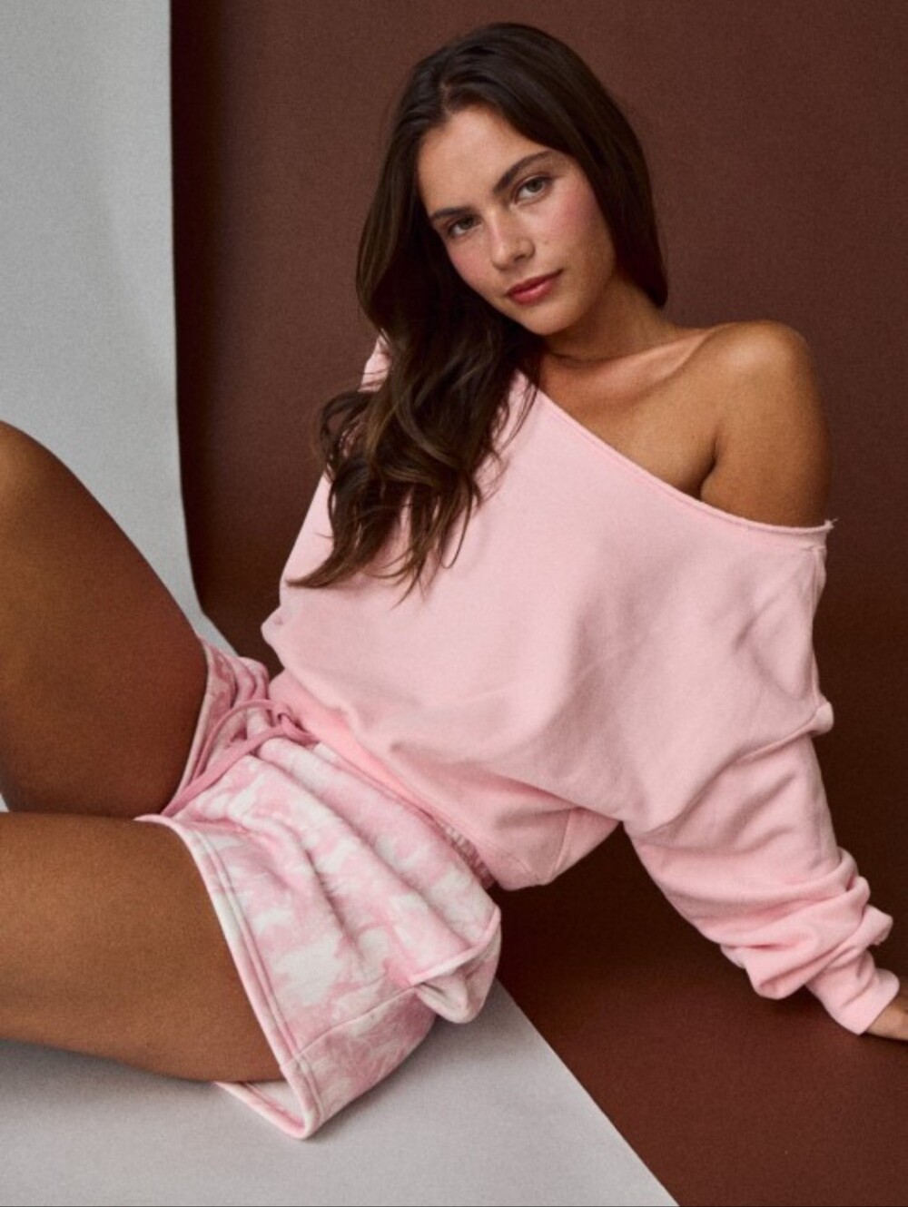 🩷 Baby Pink Off Shoulder Sweatshirt